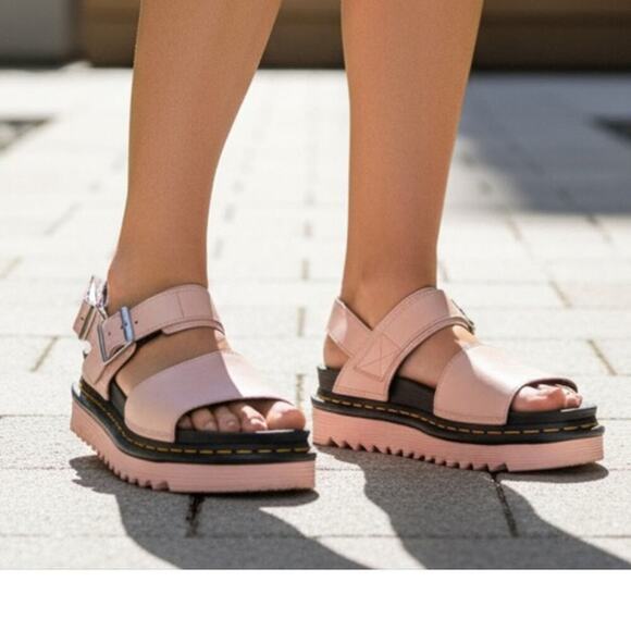 Dr. Martens Voss Platform Straps Sandals Women’s Size 8 - Picture 1 of 10